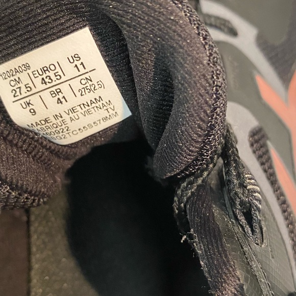 ASICS Women’s Gel Quantum 180 tennis shoes - Picture 5 of 7